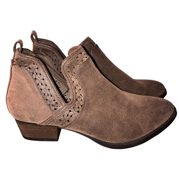 C EST. 1946 Women's Brown Ankle Booties  Size 7-NWOT - Picture 7 of 12